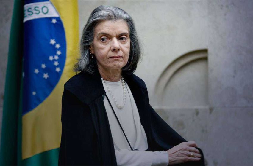 “Essa é uma questão de saúde e não de polícia”
