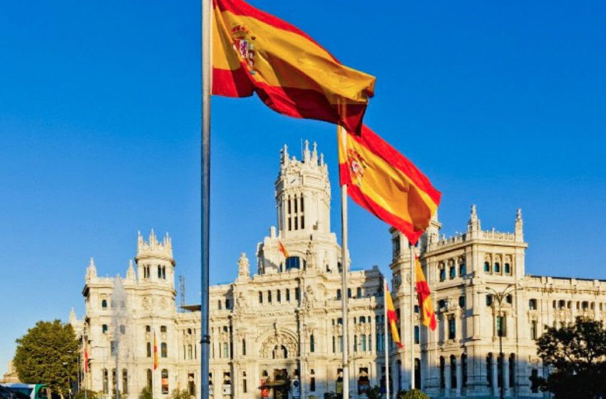 Espanha aprova primeiro medicamento à base de cannabis